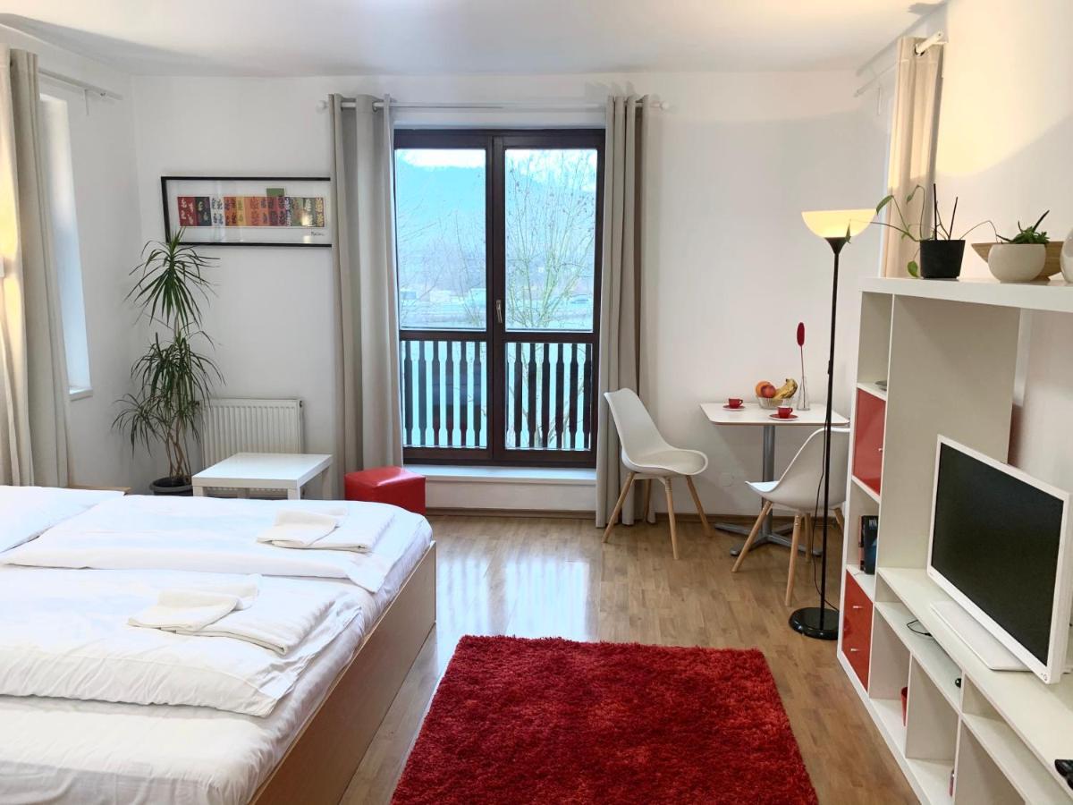 Aparthotel Faust Decin Bagian luar foto